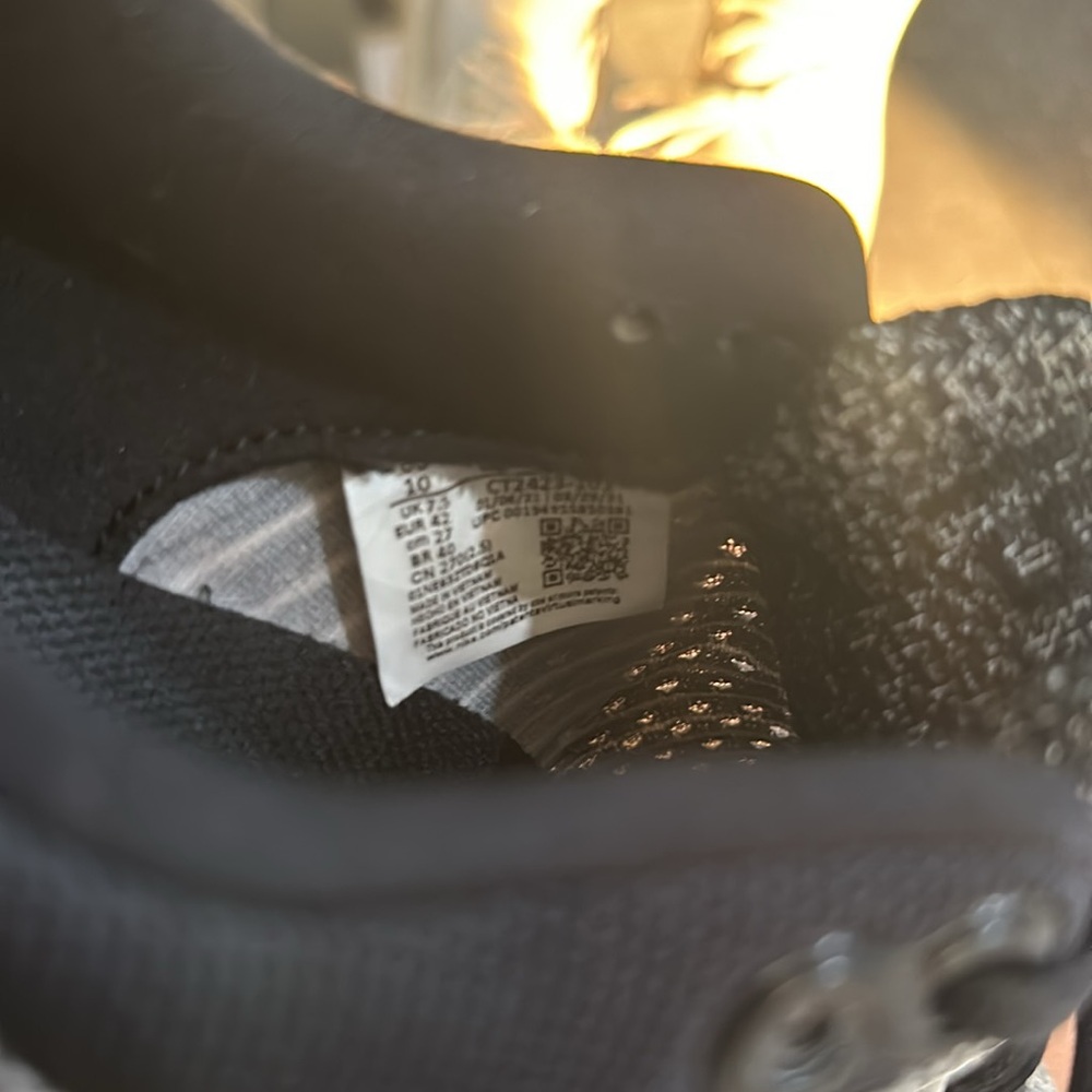 Nike React Infinity Flyknit 3. Size 10 - image 4